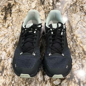 On Running Shoe - the Cloudflyer